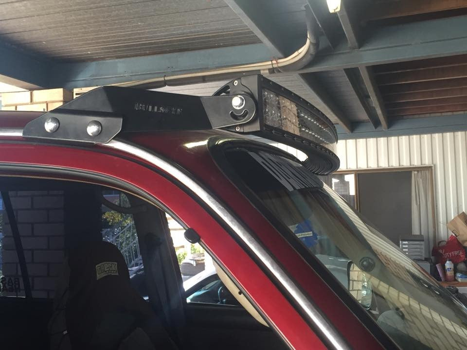 LIGHTBAR BRACKET NISSAN PATROL Y61 (1PAR)