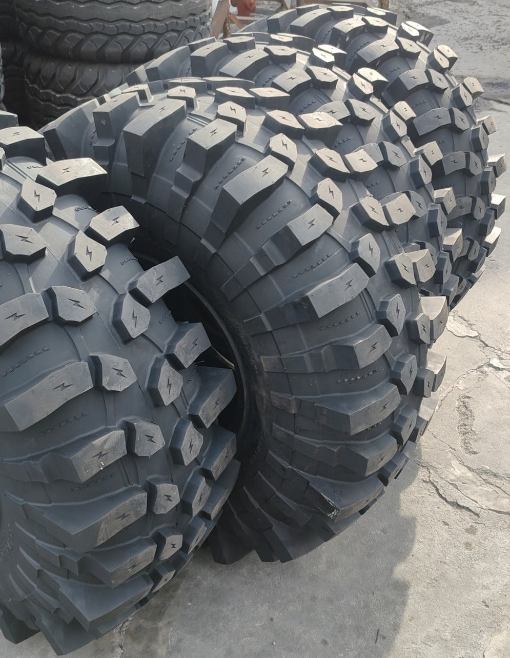 GERONEE TIRES MUD GRIPPER M/T EXTREME OFFROAD (ver tamaños disponibles)