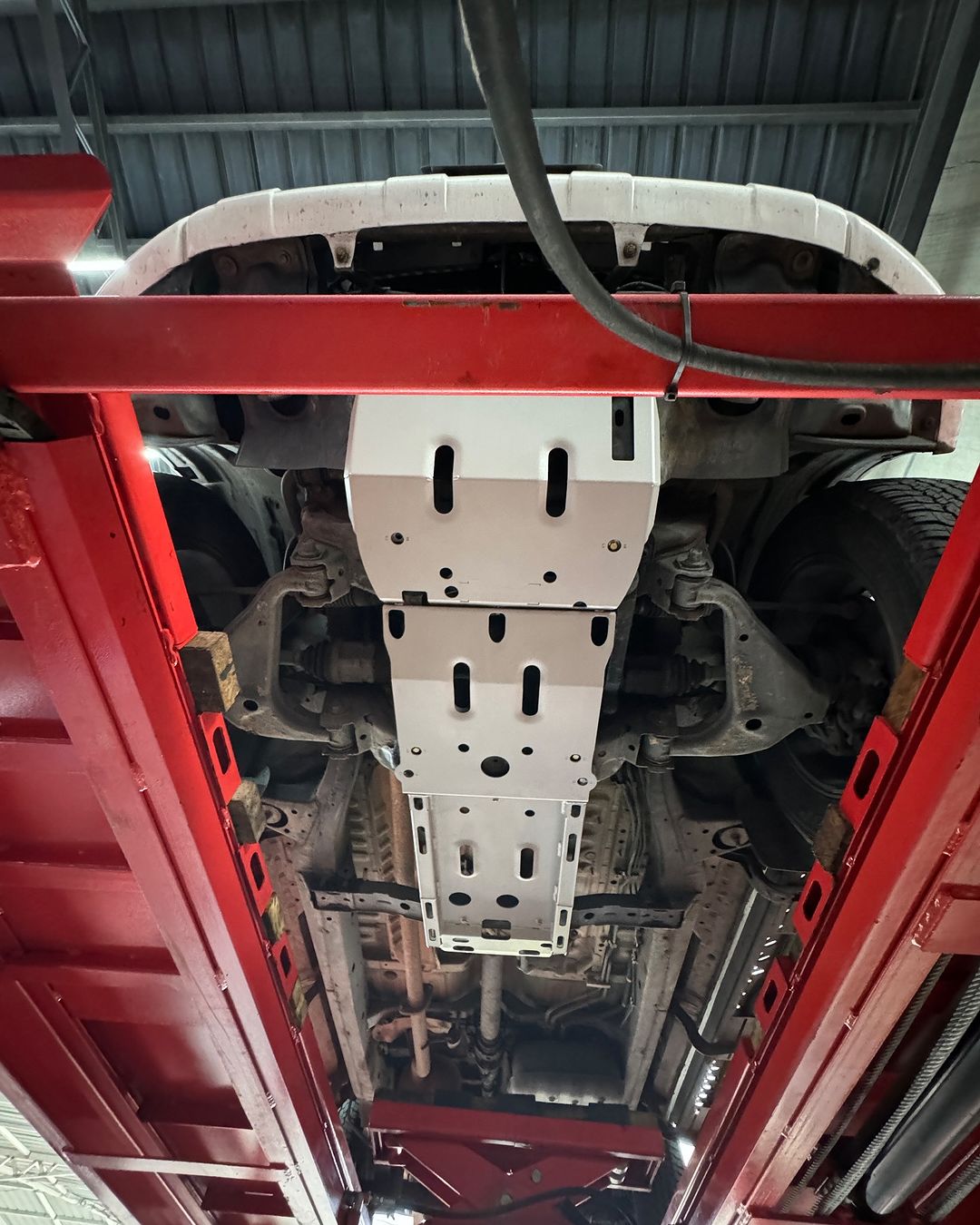 SKIDPLATE/PECHERA TOYOTA HILUX VIGO (3 PIEZAS)