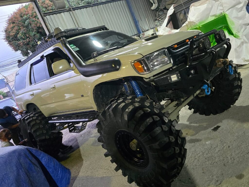 GERONEE TIRES MUD GRIPPER M/T EXTREME OFFROAD (ver tamaños disponibles)
