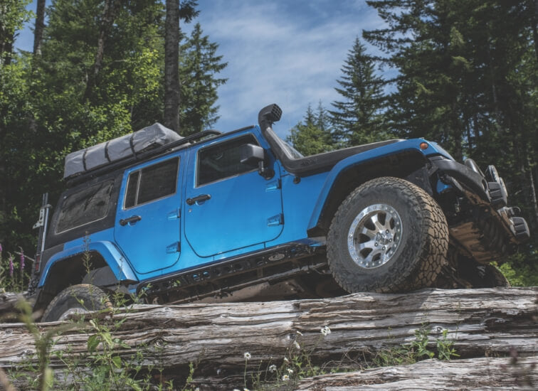 FALKEN WILDPEAK 265/70R17 AT (JUEGO DE 4 LLANTAS)