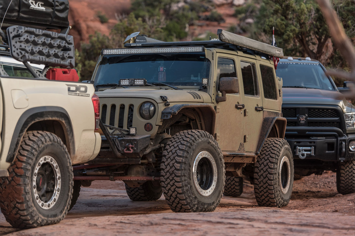 FALKEN  WILDPEAK 285/70R17MT (JUEGO DE 4 LLANTAS)