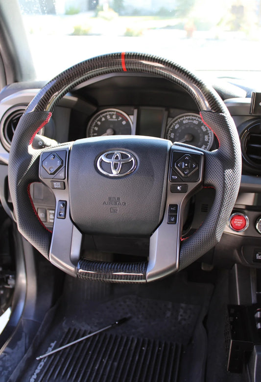 STEERING WHEEL/TIMON DE FIBRA DE CARBON PARA TOYOTA TACOMA 2016-2023