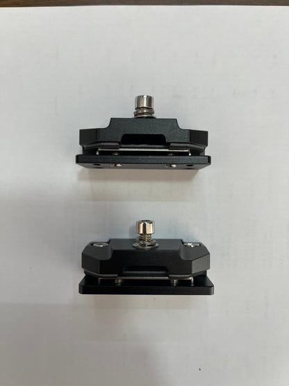 Soporte de montaje para barra de luz LED, en ALUMINIO 2 piezas, ajuste universal en el capó, para luz de trabajo LED, soporte con abrazadera para todoterreno, camión o SUV, instalación sin taladrar