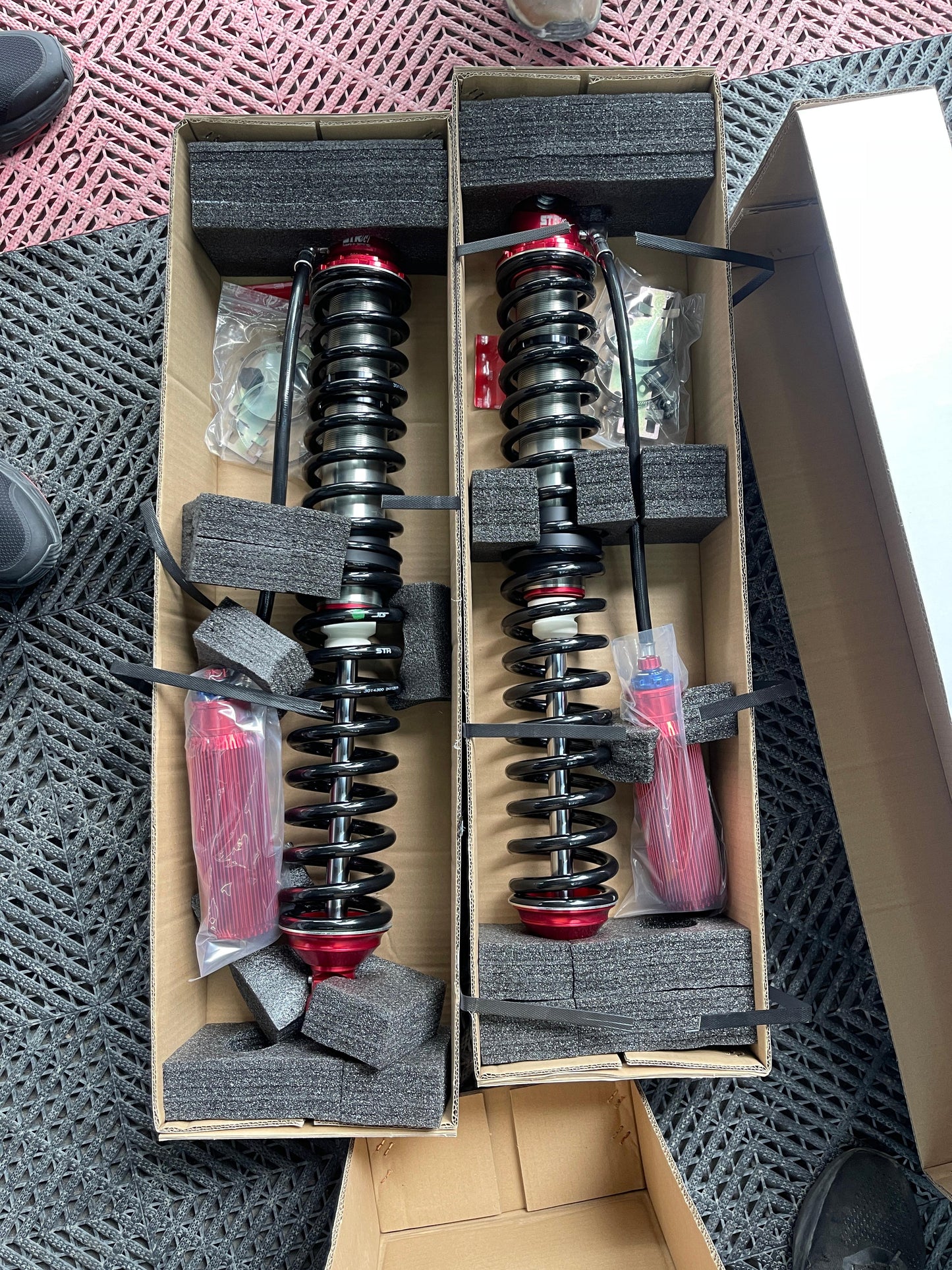 STR 8000 DSC 2.5 TWIN COILOVER SHOCK (OPTIONS) PRECIO POR UNIDAD